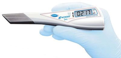 Atago PEN-Urine S.G. Digital Refractometer